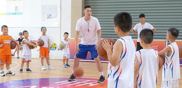 重庆ASYA儿童篮球训练