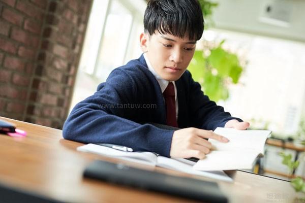 日语要学多长时间才能参加高考
