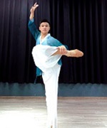 上海华翎舞蹈学校小龙老师